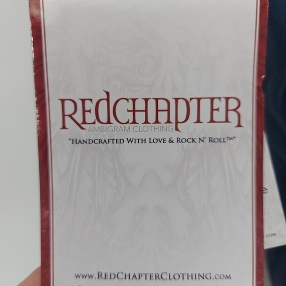 🌹BNWT redchapter wisdom/strength tshirt medium - Picture 4 of 4